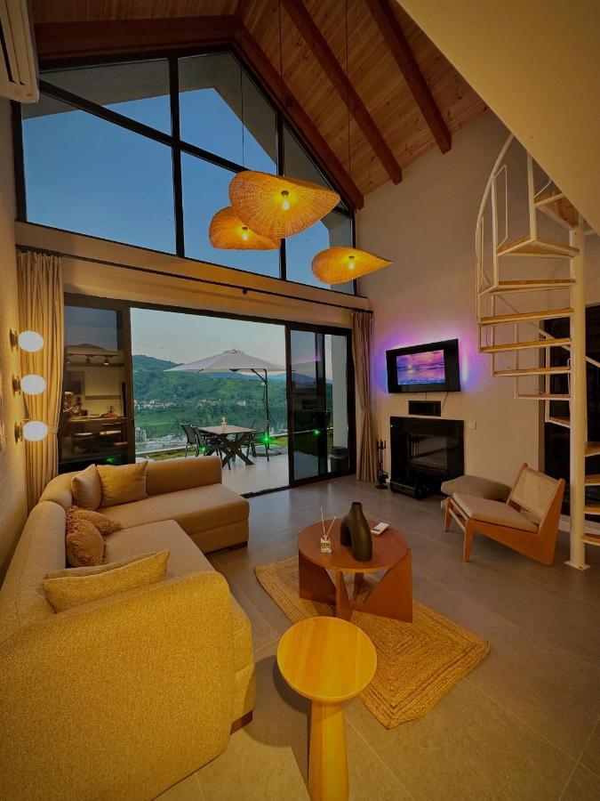 Holiday home Bohemi Villa&bungalov Ardesen